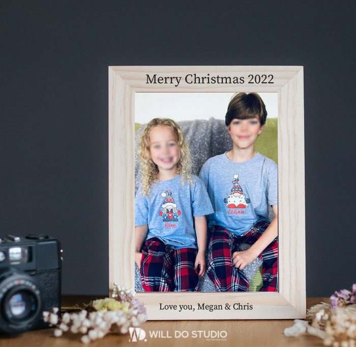 Personalised Wooden Photo Frame – Custom Engraved Gift for 5x7" Pictures