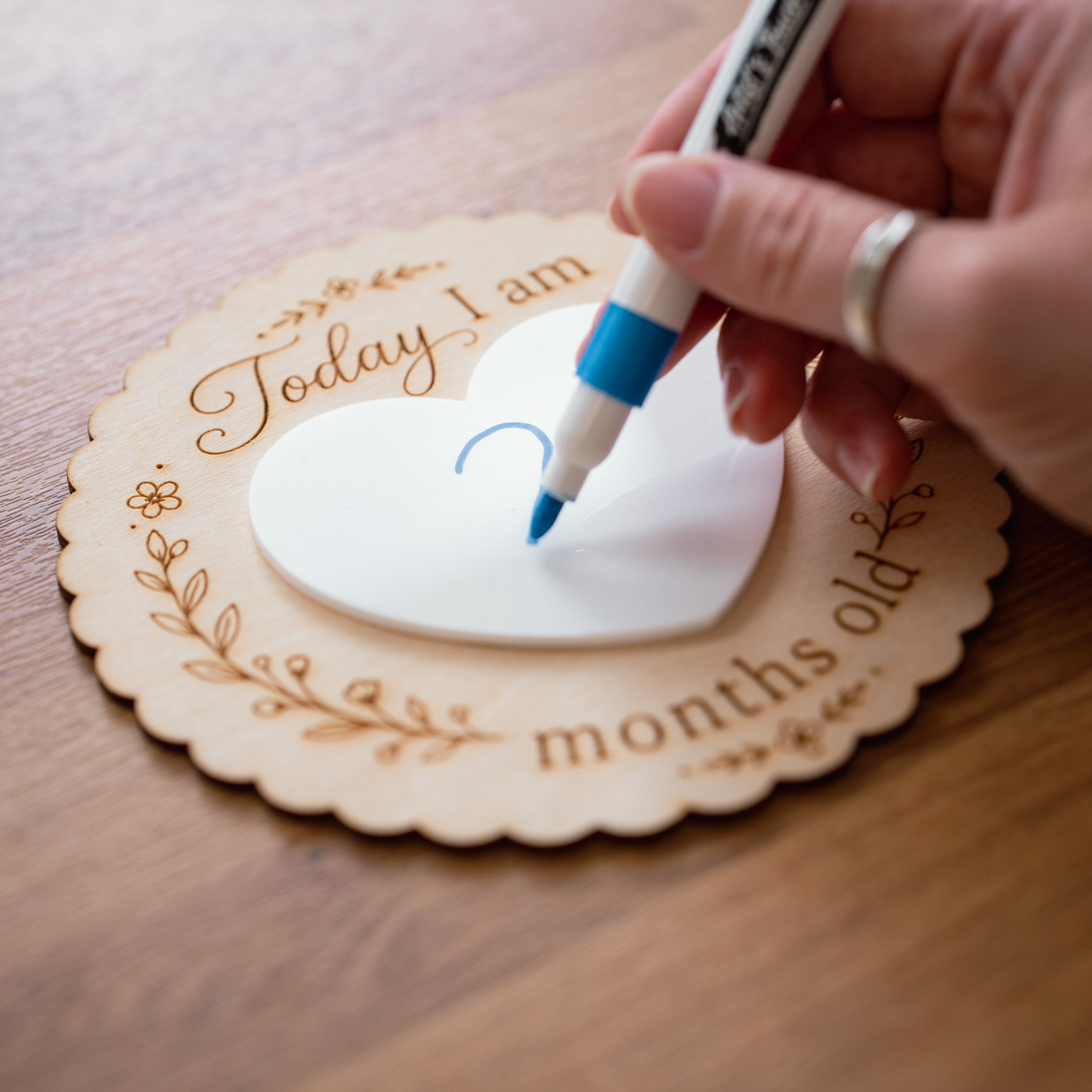 Reusable Baby Milestone Plaque - Image 11